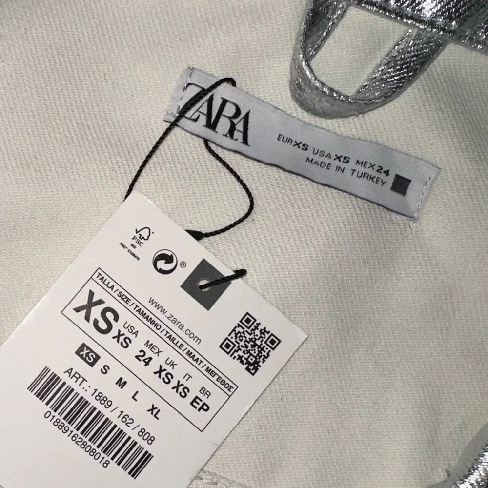 Metallic cropped jacket - Picture 6 of 6